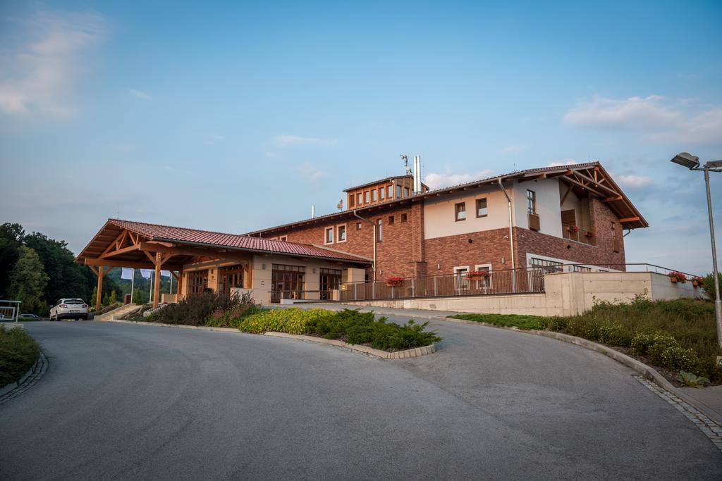 Hotel Golf Resort Olomouc Dolany Kültér fotó